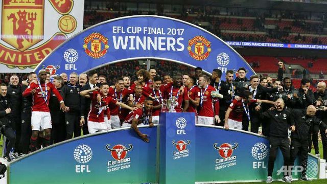 mu giành chiến thắng ở league cup