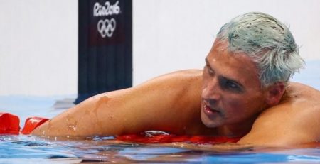 vận động viên bơi lội